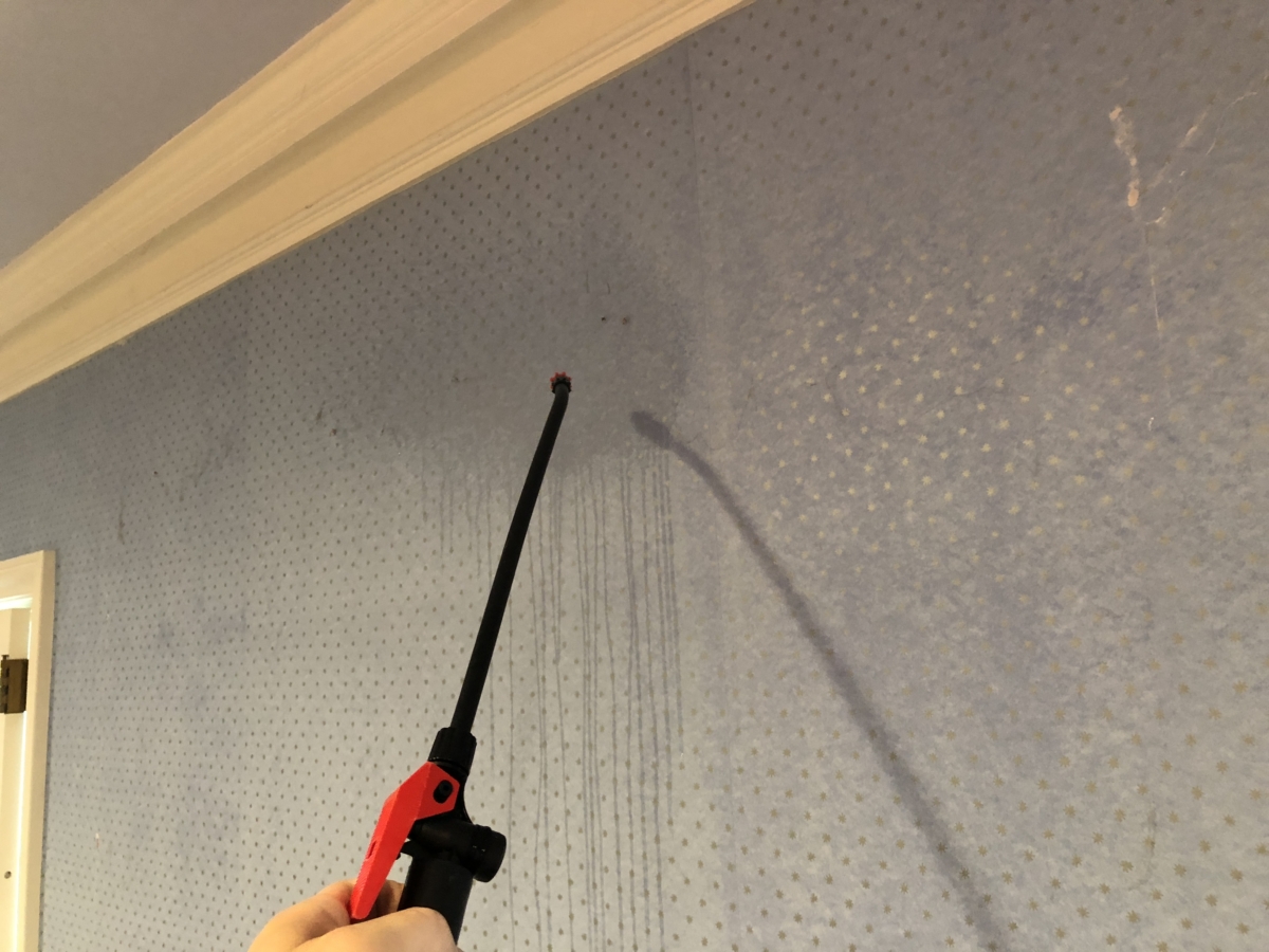 How To Strip Wallpaper The Easy Way